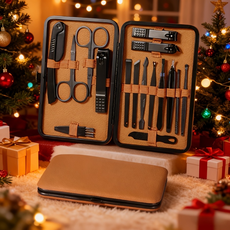 Set manicure e pedicure da 24  - Mens Grooming Kit Case recensione e prezzo